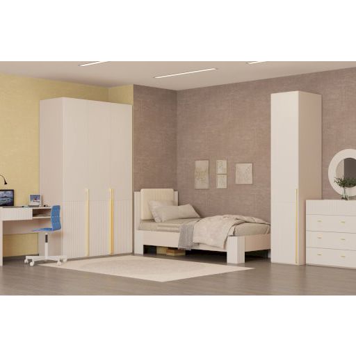 Трехстворчатый шкаф «Тефия»